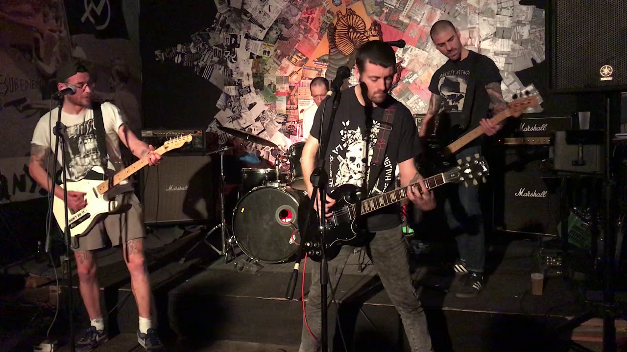 Kronstadt - Live at CSO L' Astilla - Barcelona (22-04-2019).