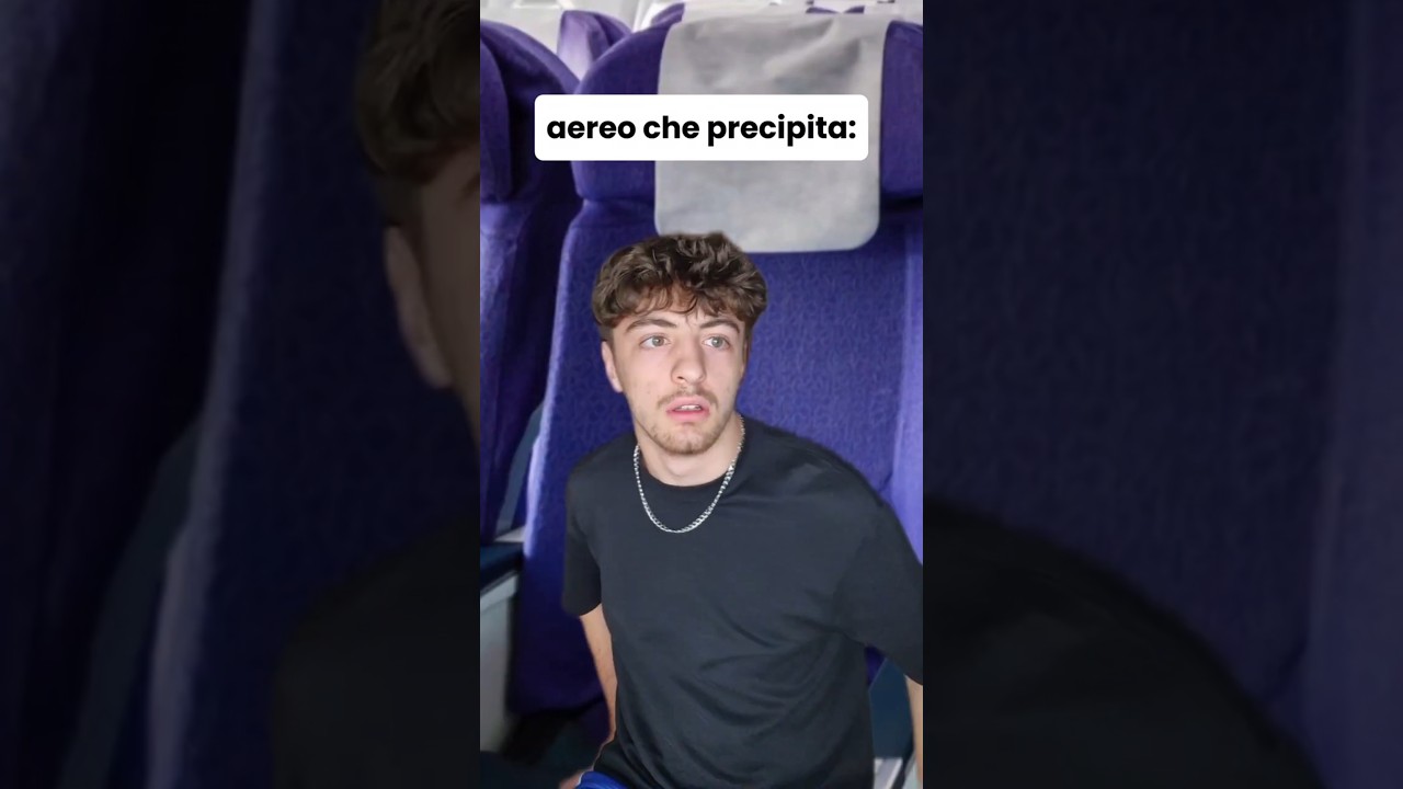 Когда самолет падает😂