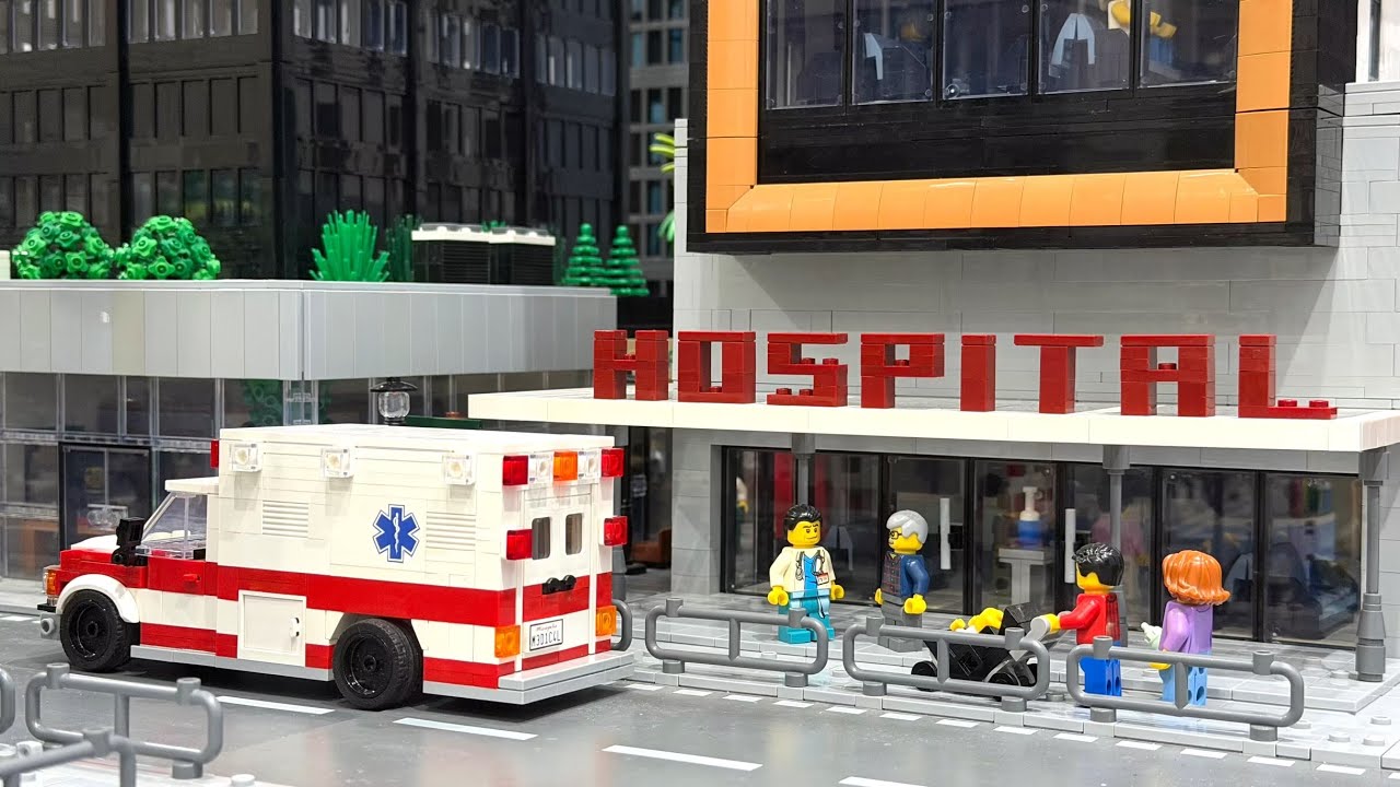 Building a MASSIVE Hospital in My LEGO City / 为乐高城市搭建一个大型医院