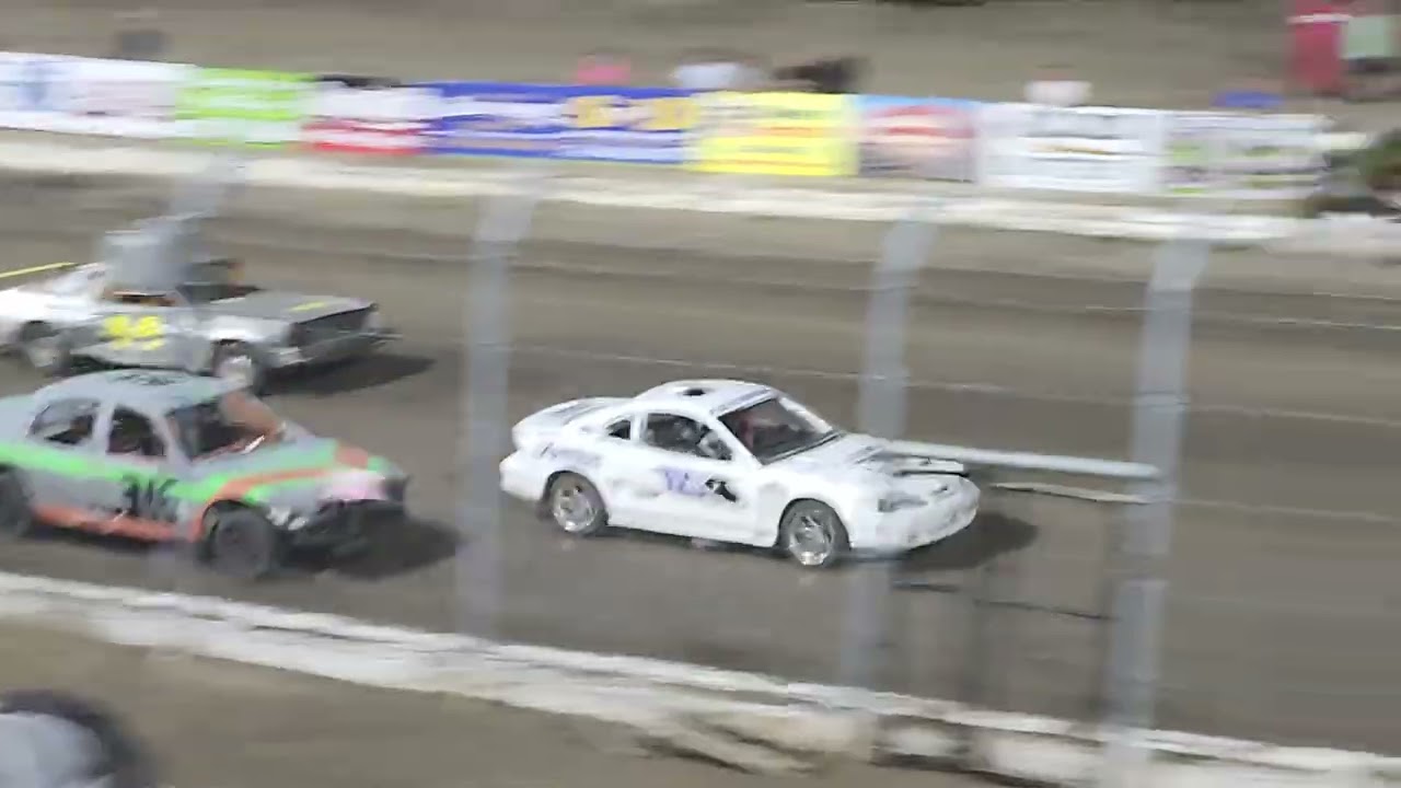 Enduro full race at 81 Speedway 09/27/25