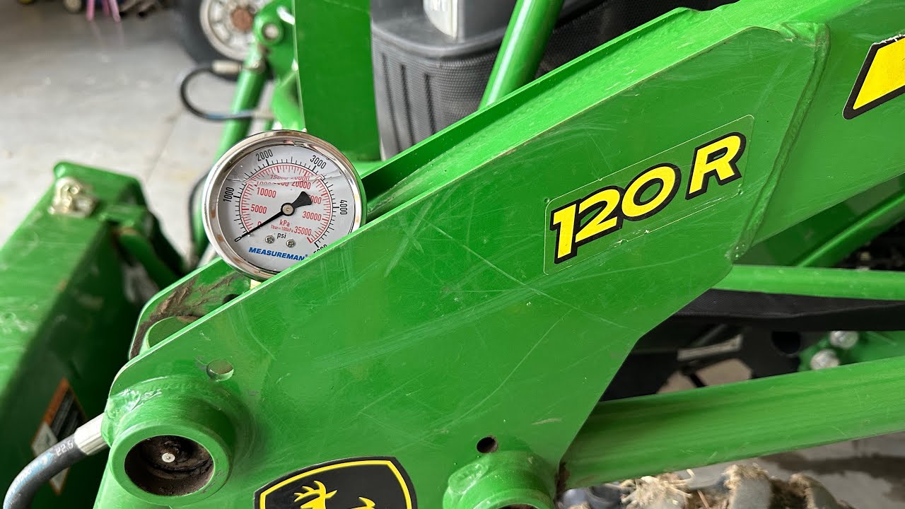 John Deere 2025r Hydraulic Pressure Test 120r Loader & Cold Starts