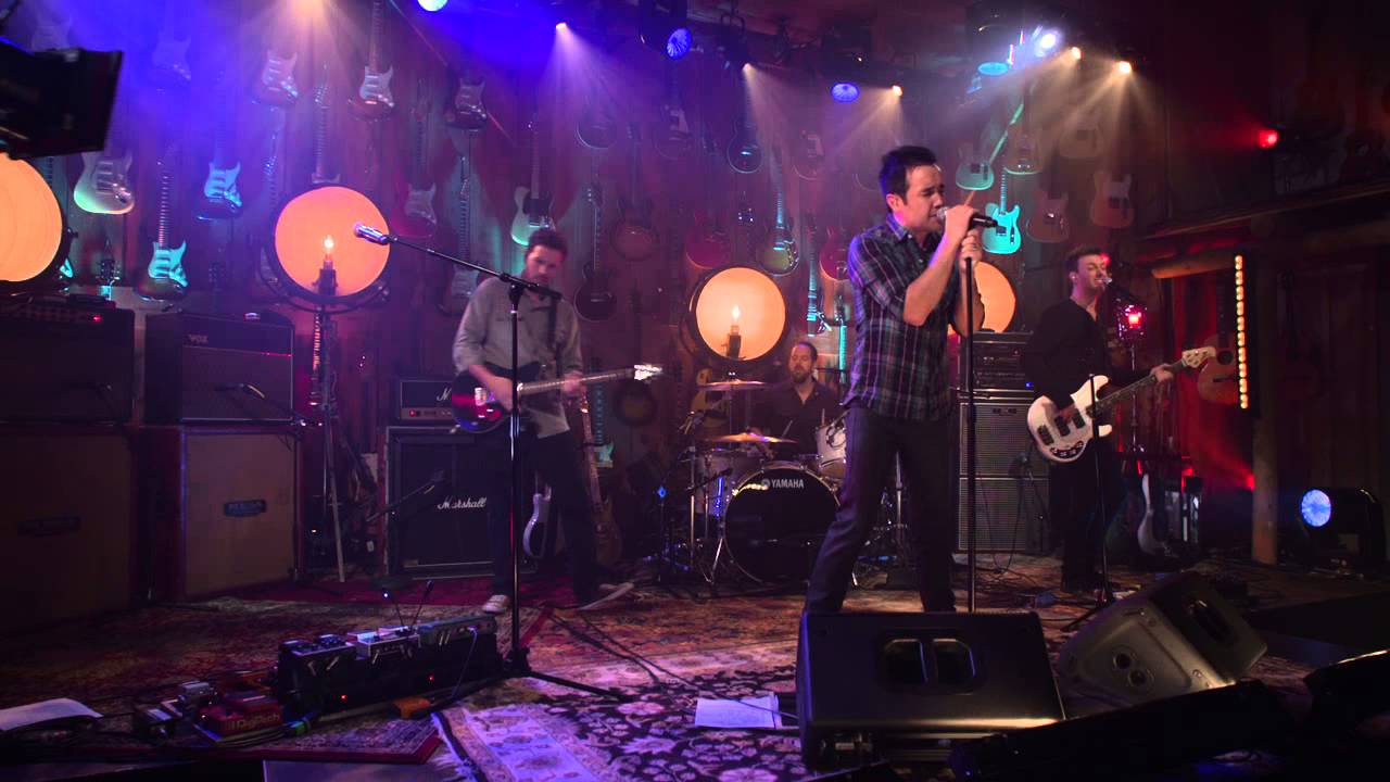 Сессии гитарного центра Hoobastank «This is Gonna Hurt» на DIRECTV