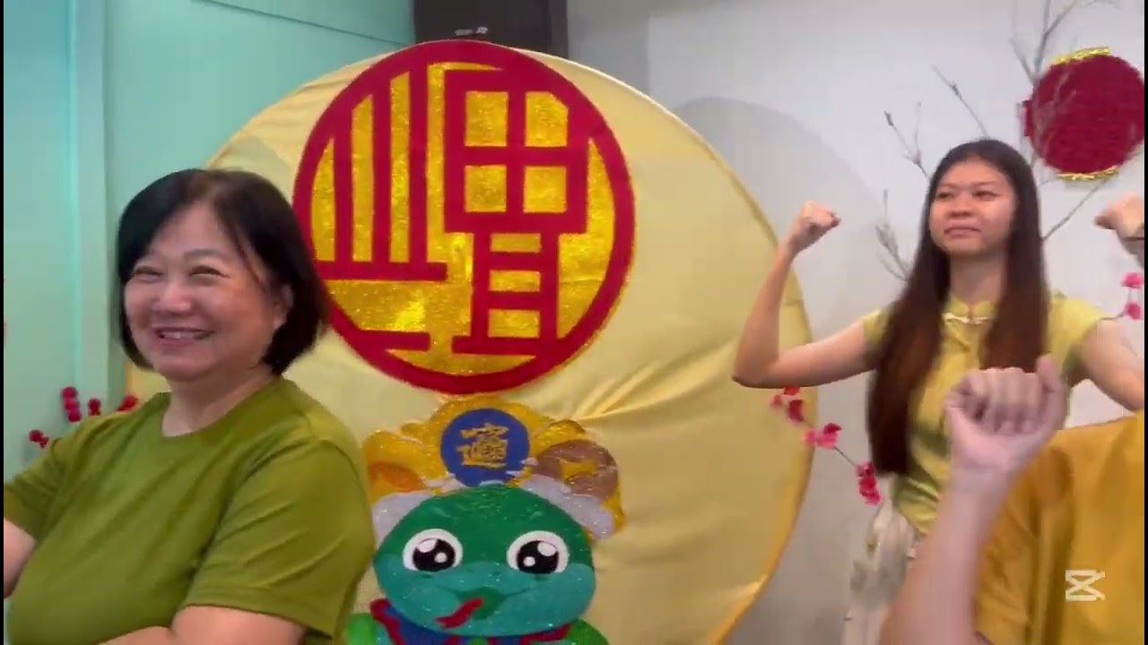 2025 ˗ˋˏ🐍ˎˊ˗ 🏮🧨新年的脚步越来越近了，启幼全体董事和师生们录制了一支贺年影片，让各界人士和我们一起来感受一下新年的气氛吧！在这本园全体师生祝贺各界人士❣️ 金蛇舞动迎新春，幸福安康如意年