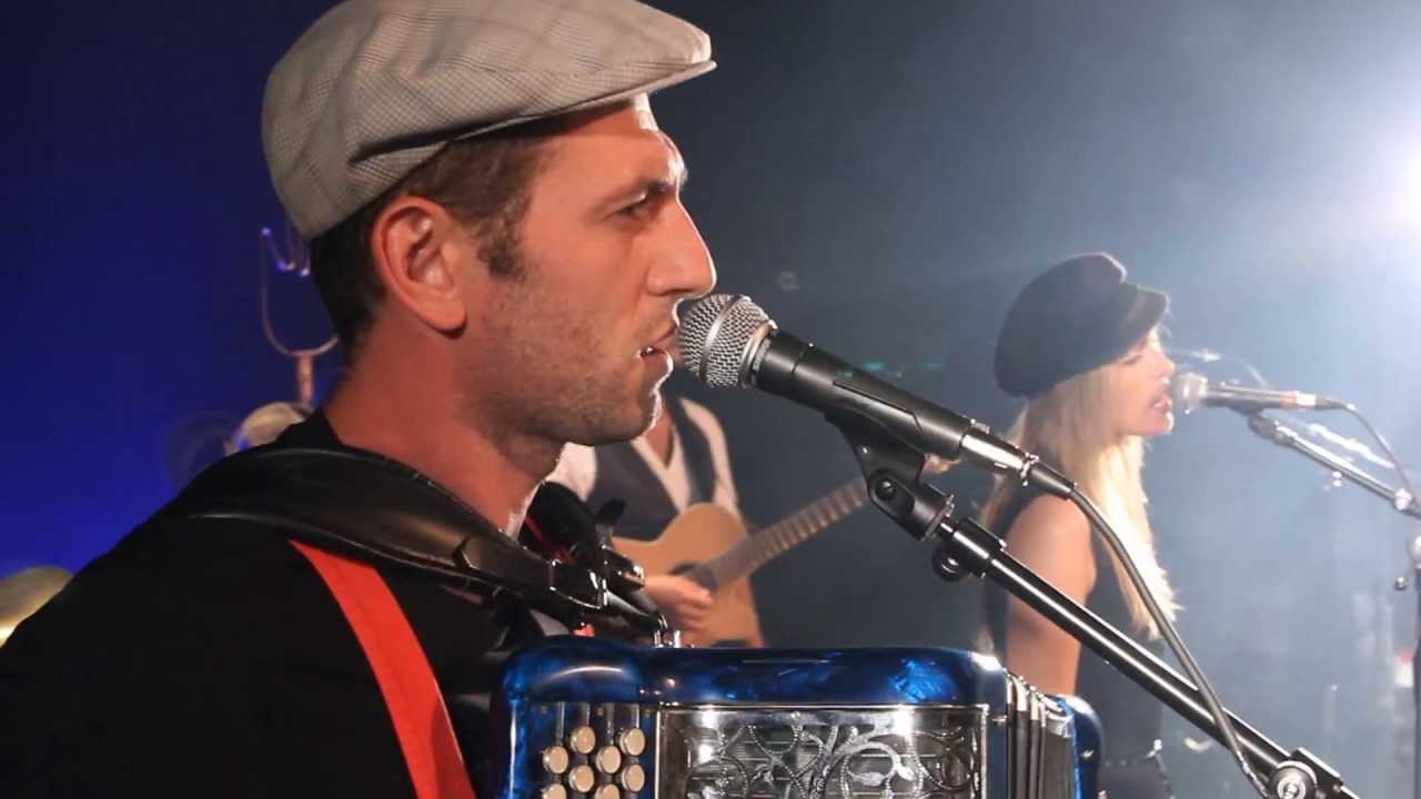 Les Doigts Tordus - Chien galeux (clip officiel)