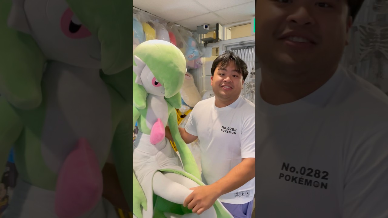 $2000 Gardevoir Plush?! The Rarest Life-Size Pok&eacute;mon Collector&rsquo;s Bait 👀💰