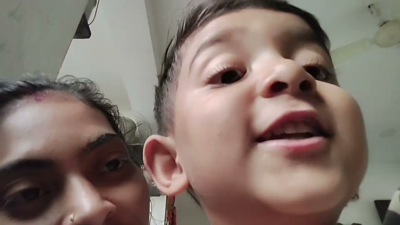 દેવ એ બનાવો vlog. ને પપ્પા હરે લડાવો પંજો💪🏻. ચેનલ પર નવા હોઈ તો સબ્સ્ક્રાઇબ કરી દેજો🙏🏻. 