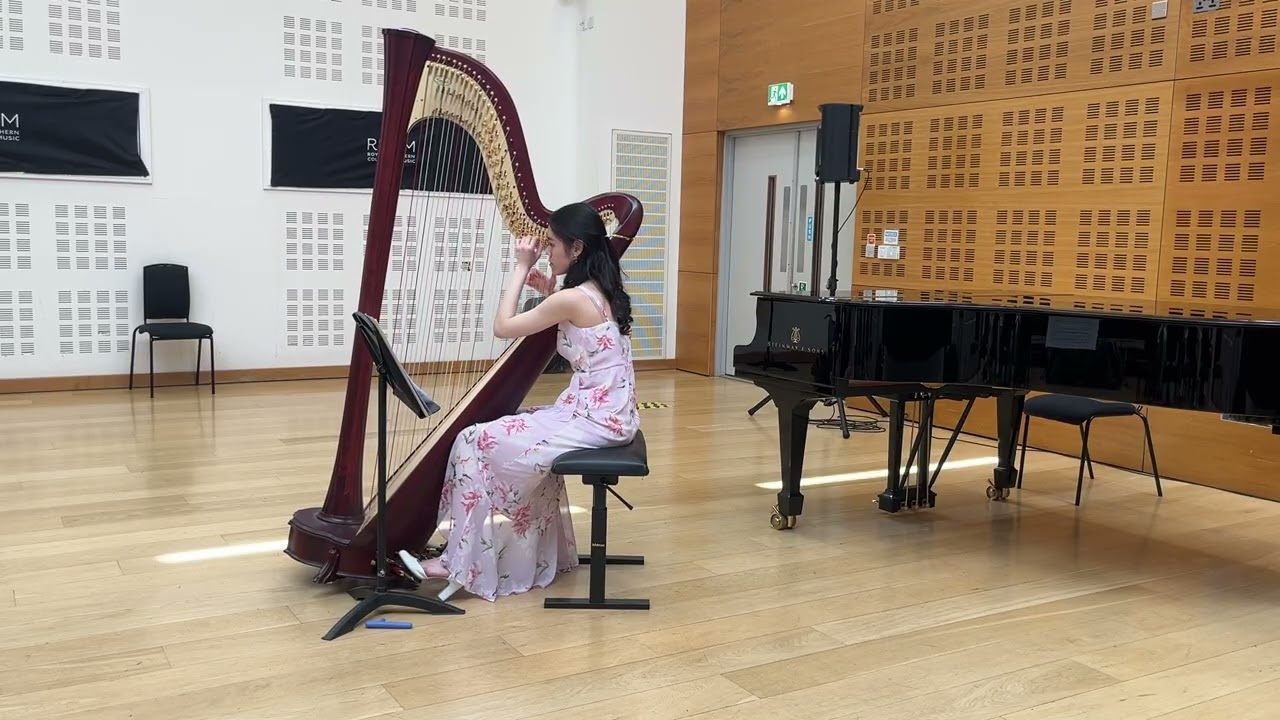 Toccata pour harpe by Guillaume Connesson 