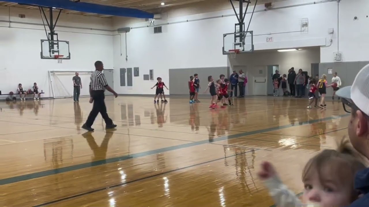 Red/White vs Blue/Yellow (Im 11 On Red/White)
