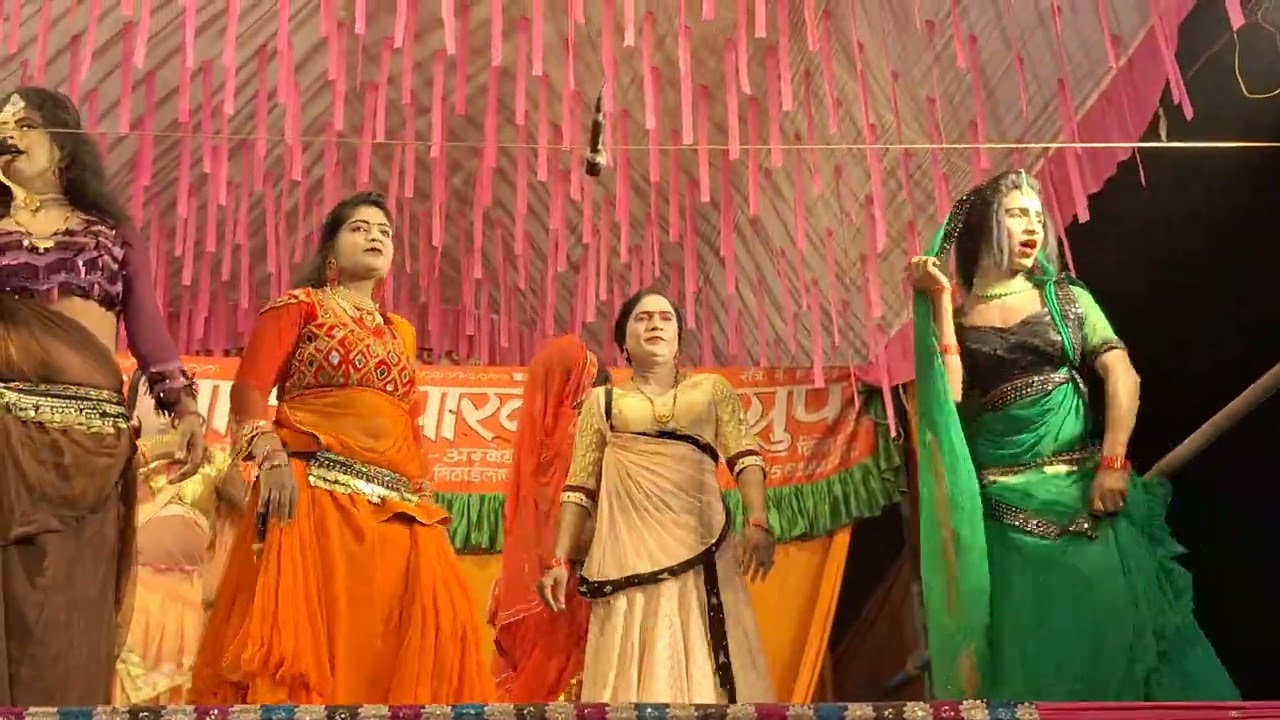 पियवा दुलारे आय हाय रे सखी, भोजपुरी गीत और New सोंग के साथ रंगारंग ग्रुप डांस