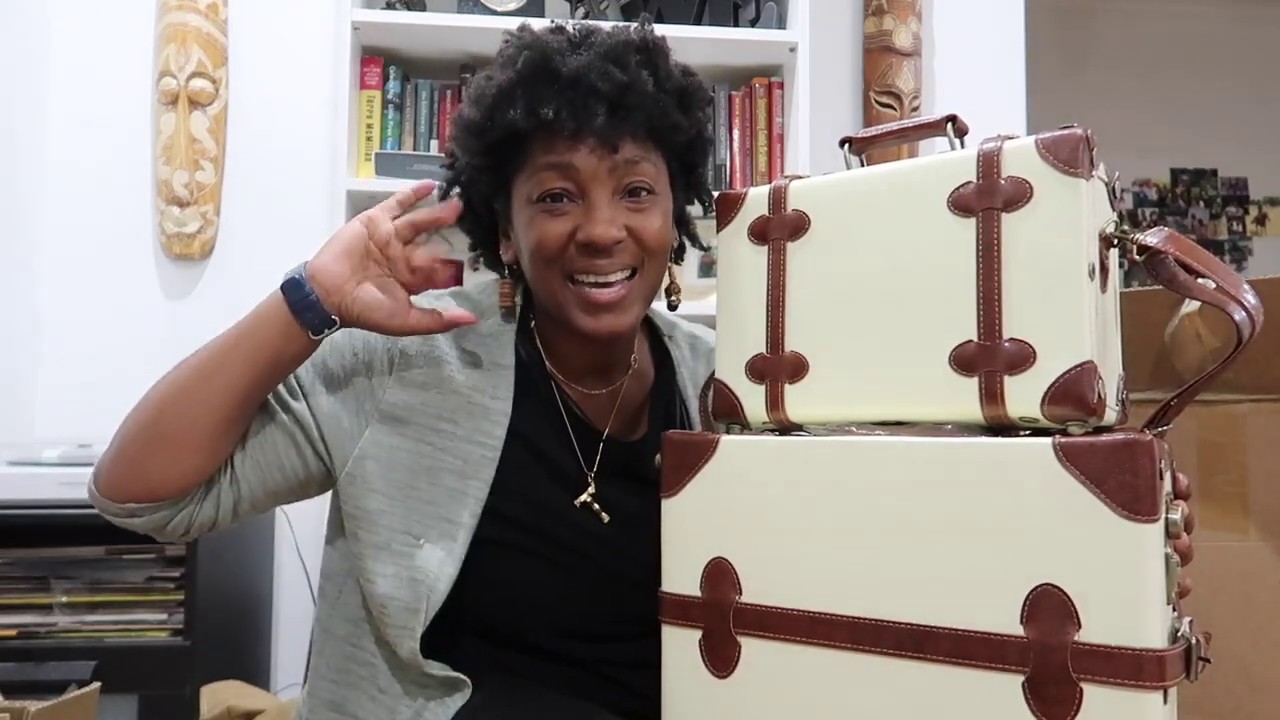Vintage luggage || unboxing