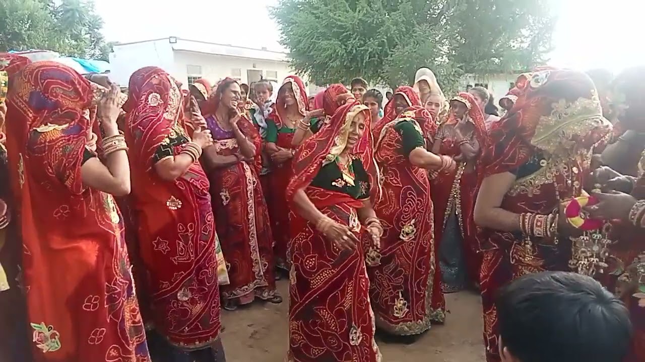 rajasthani shekhawati mhila  bhat sga gali राजस्थानी शेखावाटी महिला भात सगा गालियां गीत