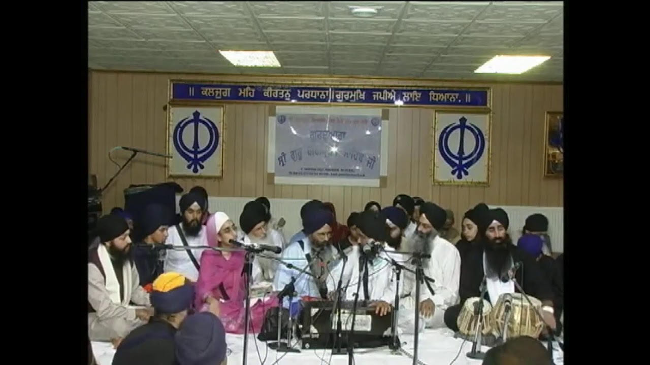 Bhai Manpreet Singh Ji (Kanpuri Ji) - Rehnsabahi Kirtan Manchester Smagam 2005