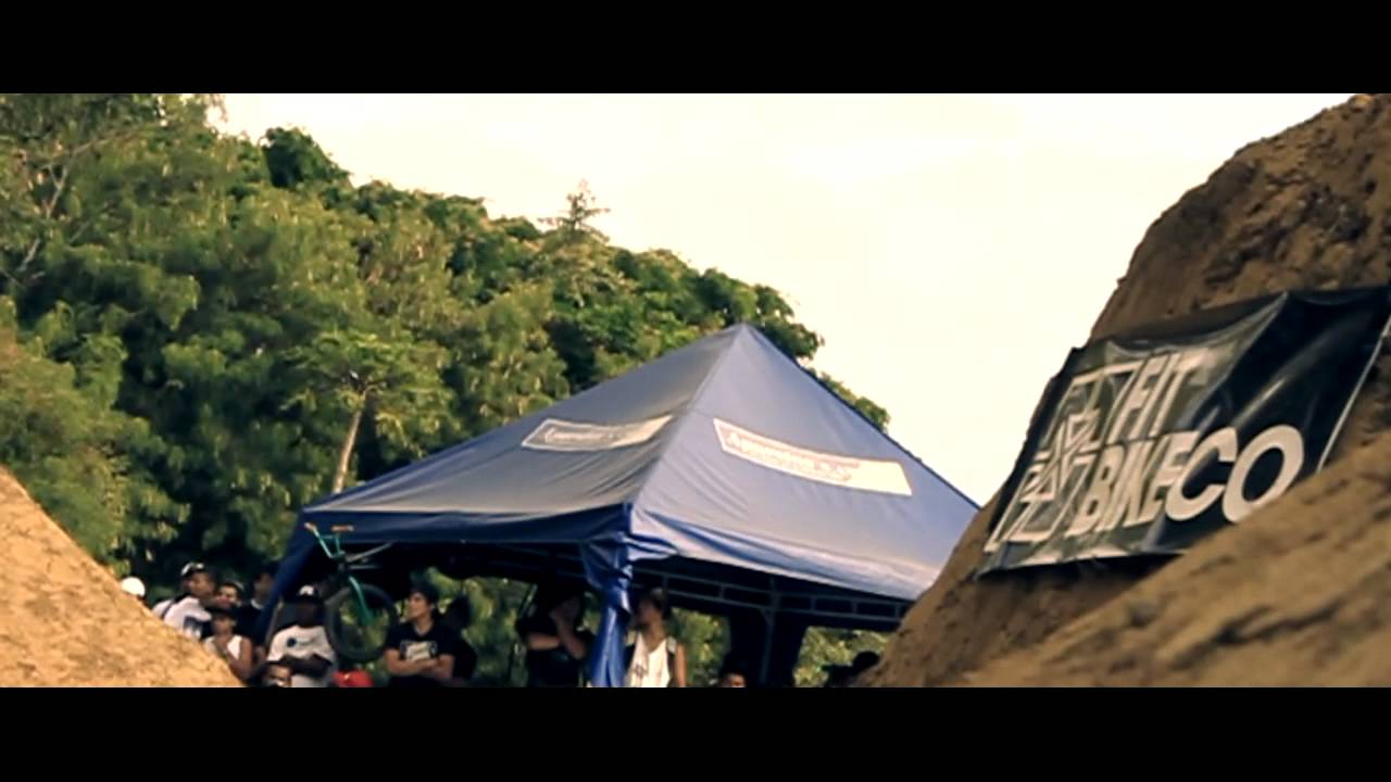 COMPETENCIA BMX TULUA (PARTY BIKES)
