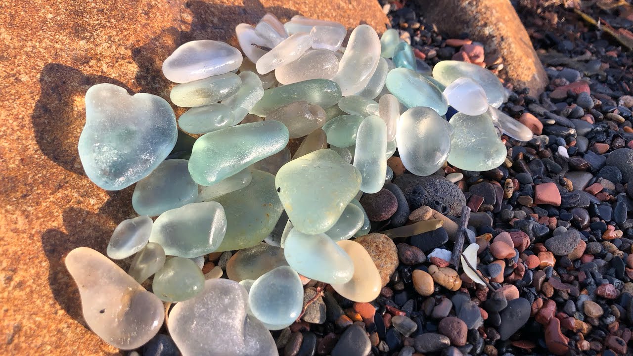 SEA GLASS HUNTING IN REAL TIME!