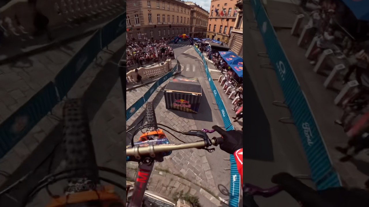 REDBULL Genova Cerro Abajo race run🔥🔥🔥 #mtb #downhill #redbull #mtblife