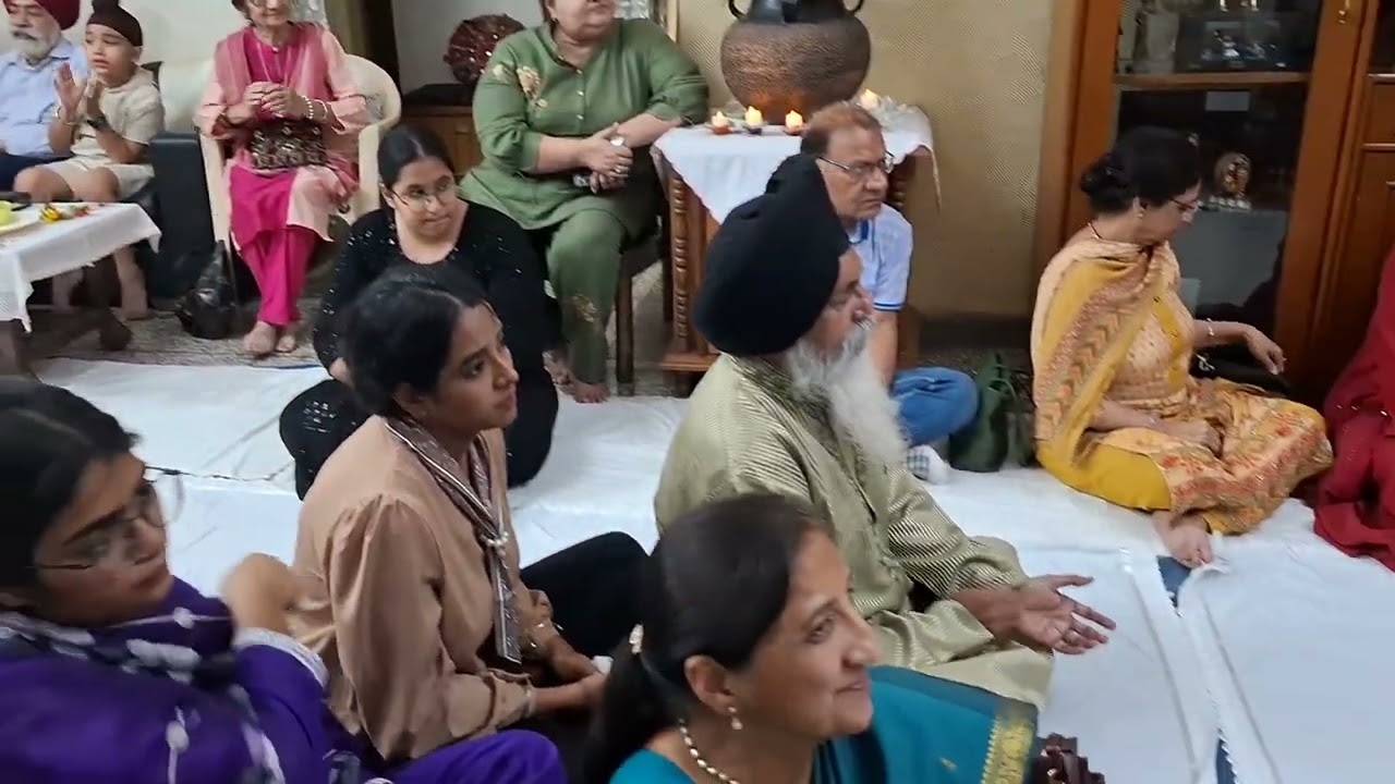 Rag Yaman on Sitar by Sarla Saggar.Tabla by Shri Raghvir Singh.