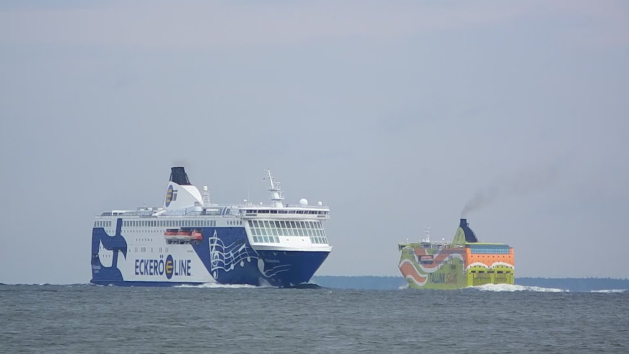 M/S Superstar  luxury yacht Sovereign & Finlandia at Tallinn