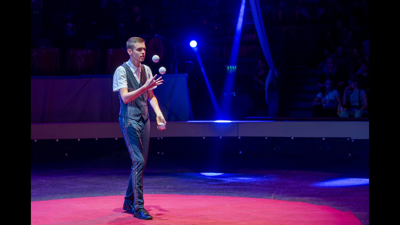 Túri Ádám zsonglőr - Fővárosi Nagycirkusz - Cirkuszok Éjszakája 2023.