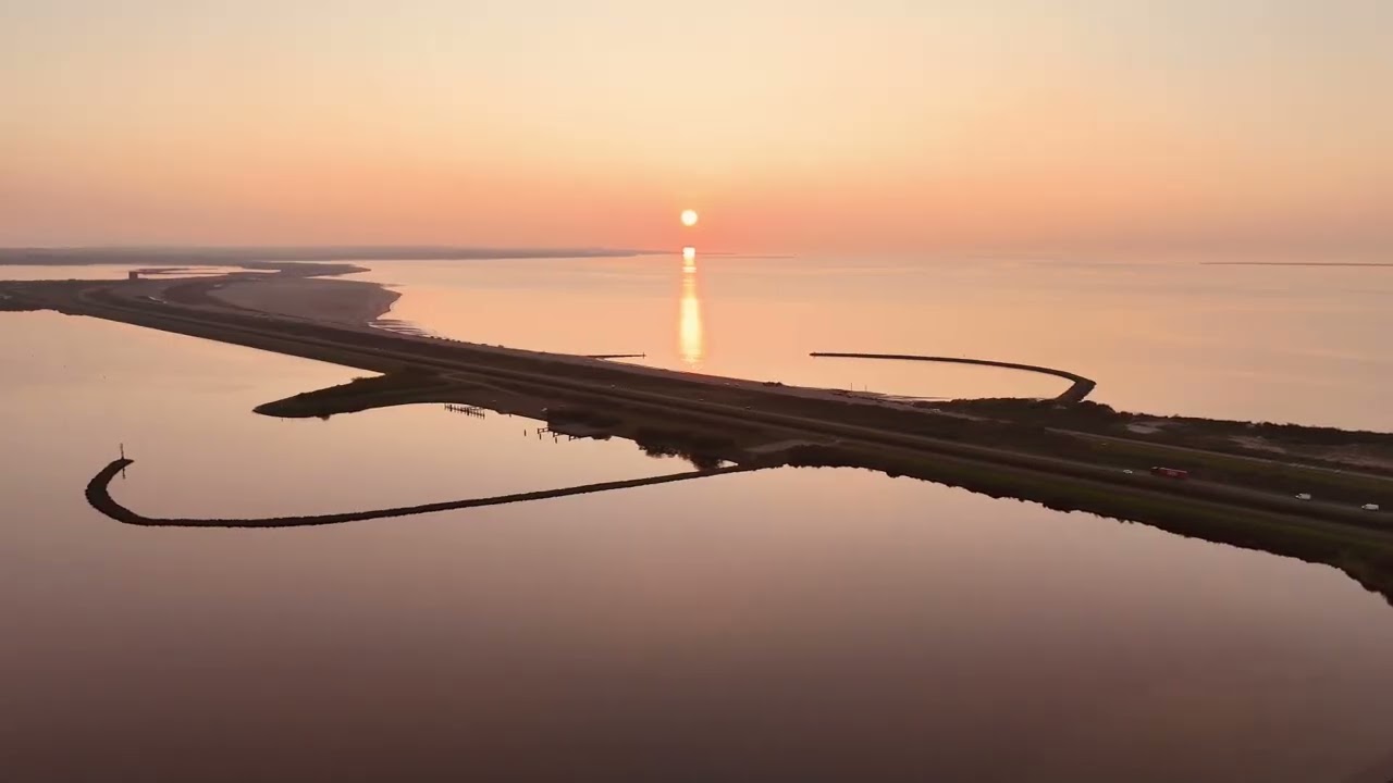 Brouwersdam NL DJI Mini 4 pro Kitesurfen Sundown Vanlife Drone