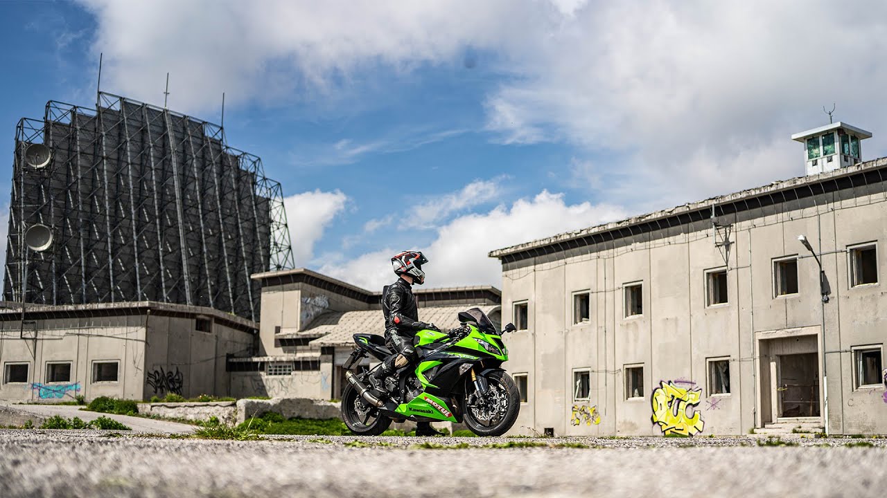 Lost Place in den Alpen mit dem Motorrad erkunden | Alpentour 2021