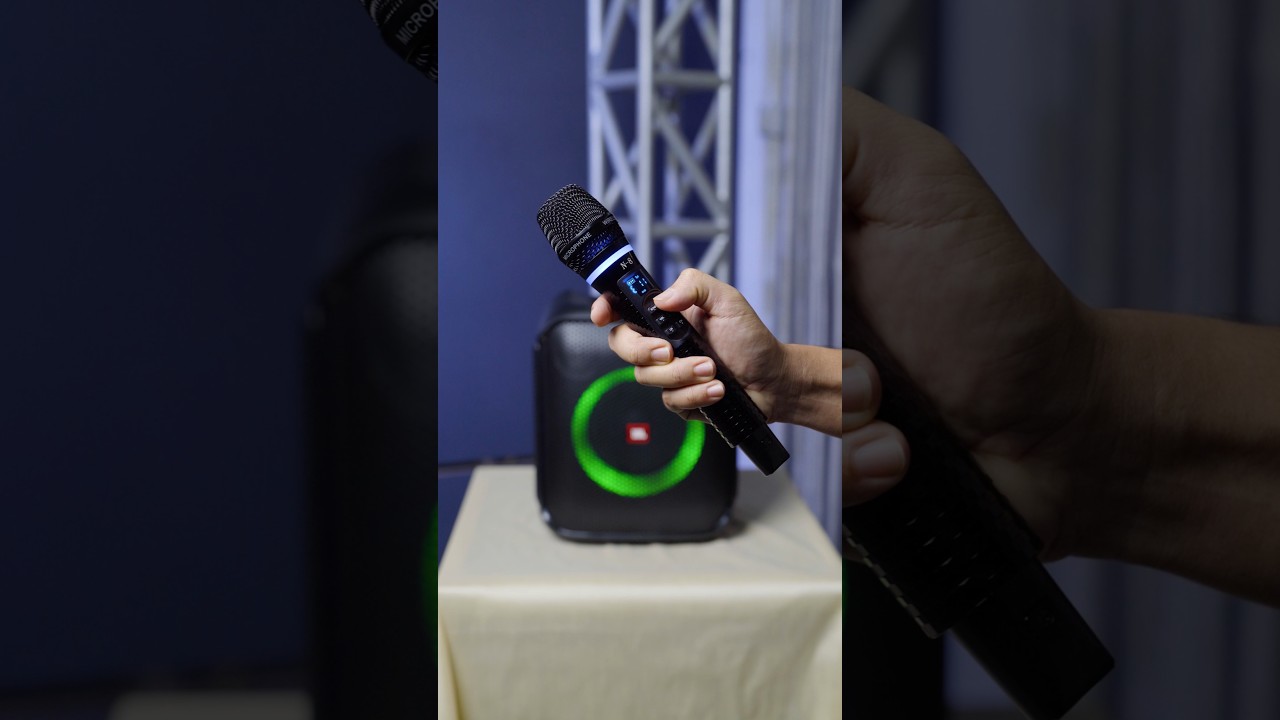 Karaoke with JBL PartyBox Encore Essential &ndash; Mic Setup 🎤 #jbl #microphone #usa #unitedstates