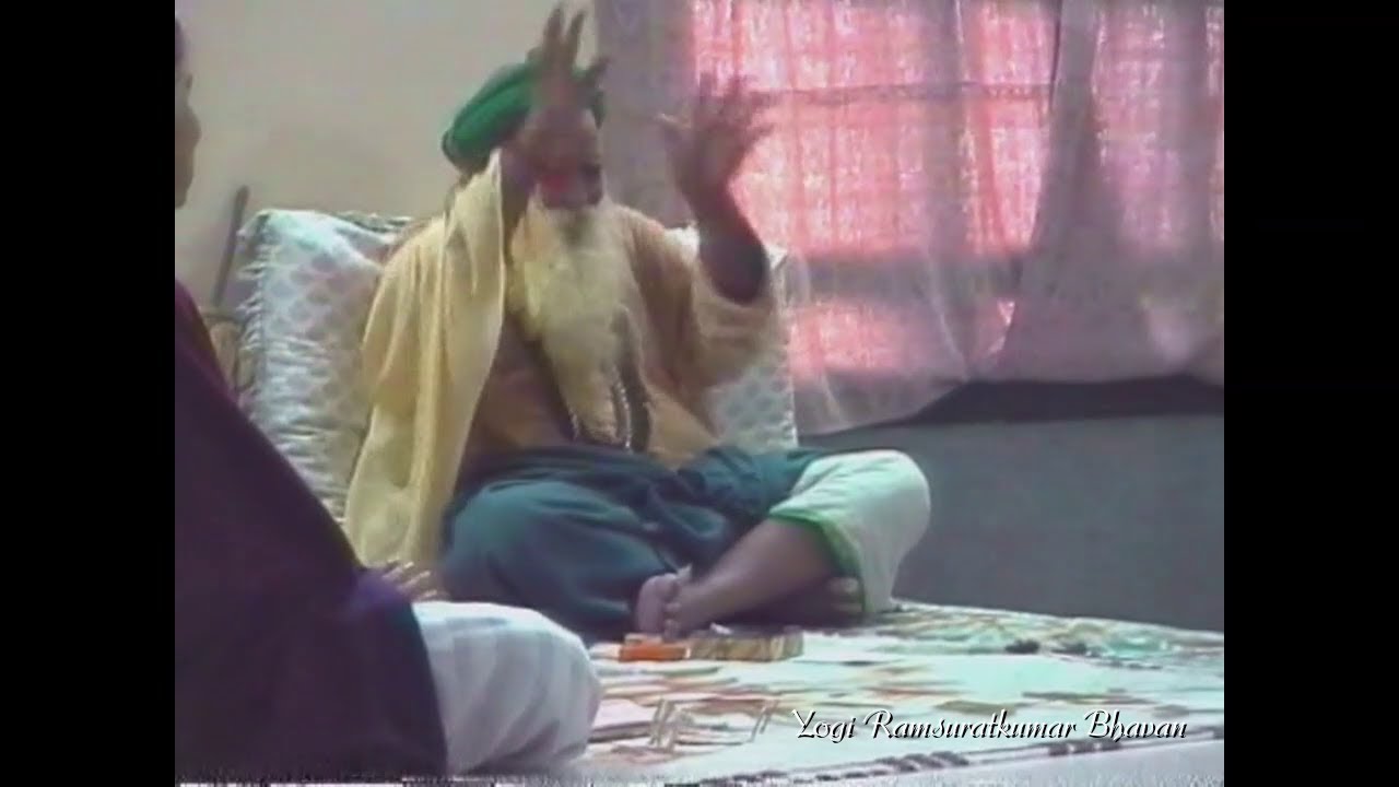 Yogi Ramsuratkumar''s Darshan ( 7th Dec, 1996 afternoon)