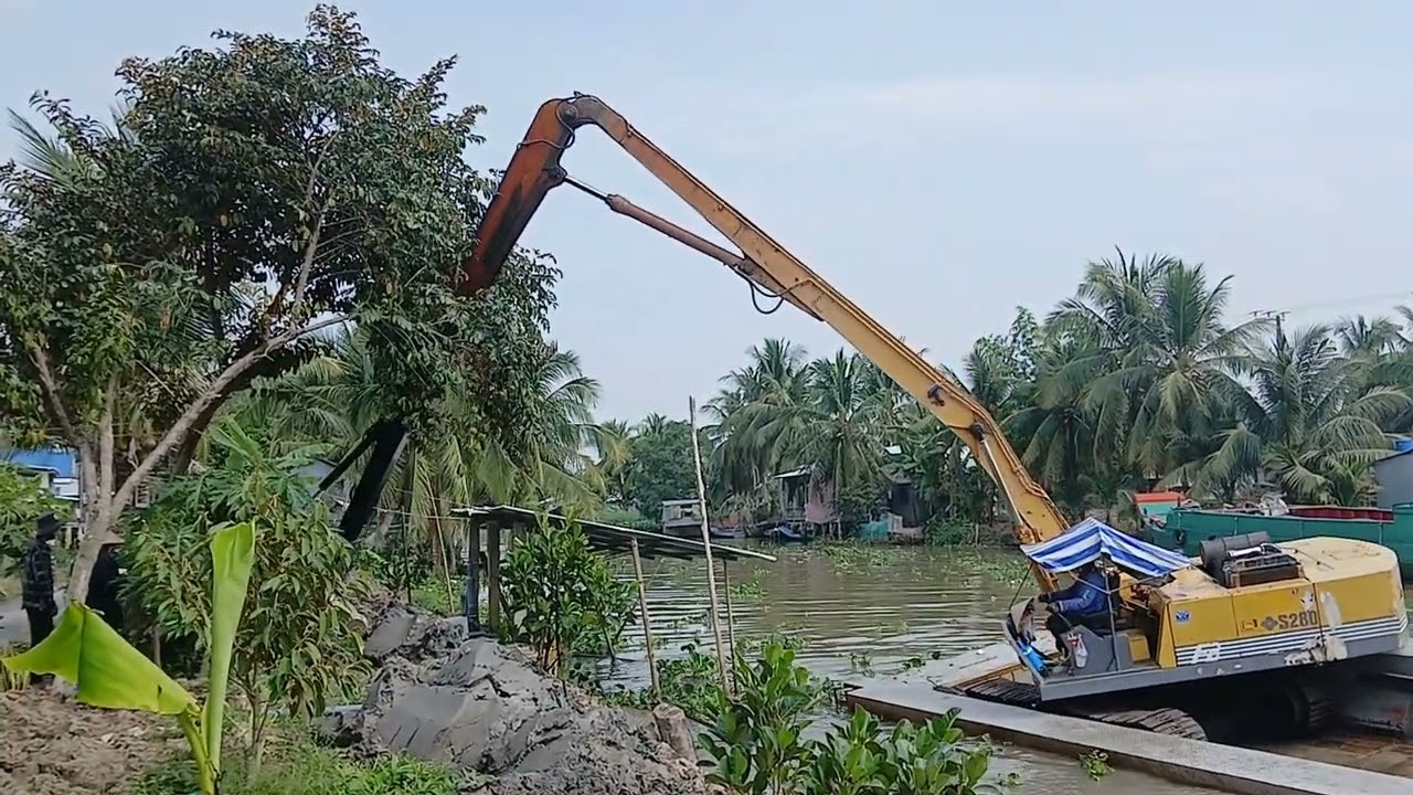 CẠP ĐẤT SÔNG 
