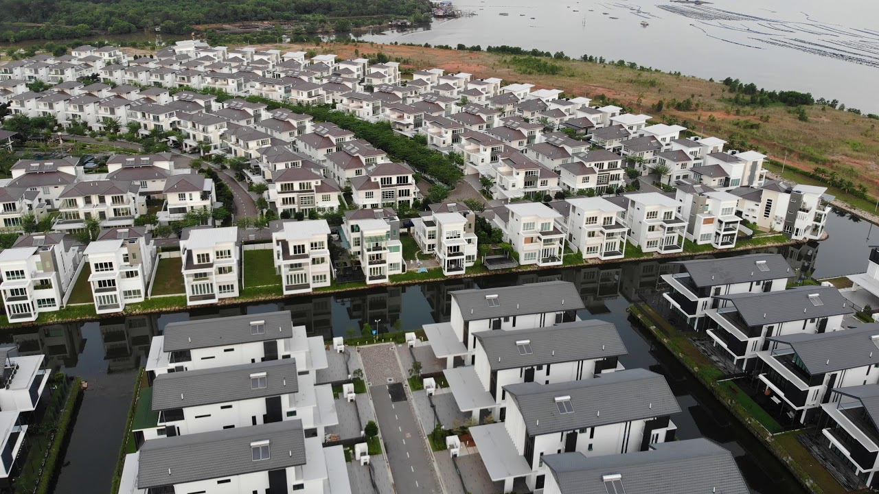 Aerial View and drone footage of Senibong Cove developments in Johor Bahru.
