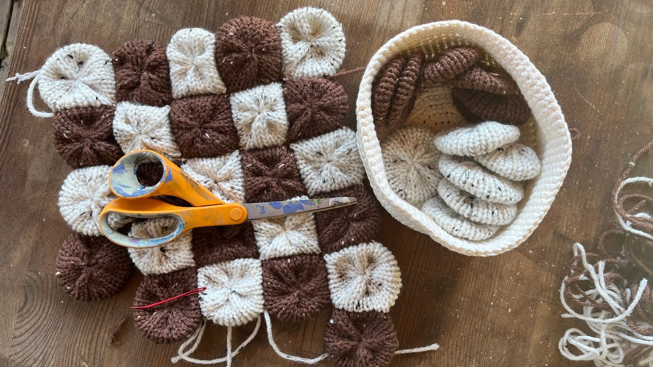 How to Knit a Checkerboard Pillow Cover! Addi /Sentro
