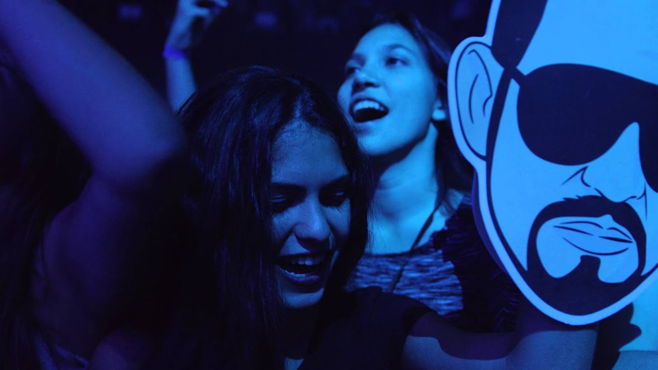 Baile do Dennis - Lindona  (Ao Vivo - Vivo Rio)