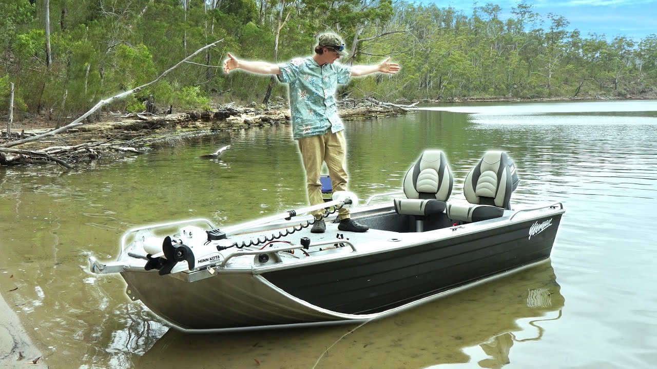 The Ultimate Small Fishing Boat!! + Boat Tour