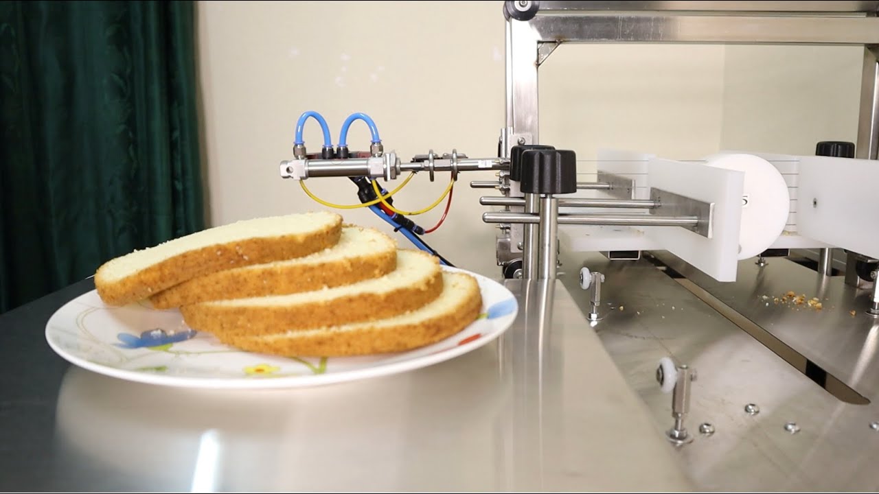 World’s First Pneumatic Horizontal Cake Slicer