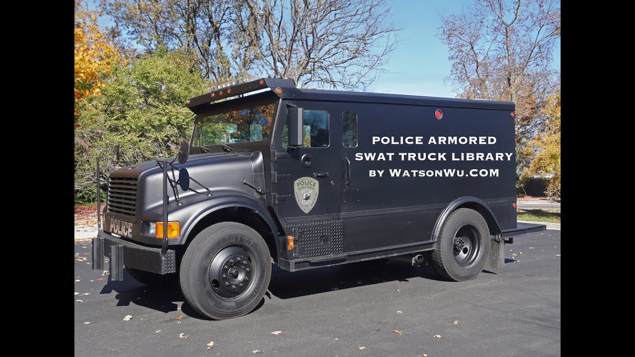 Police Armored SWAT Truck sound effects library (behind the scenes)