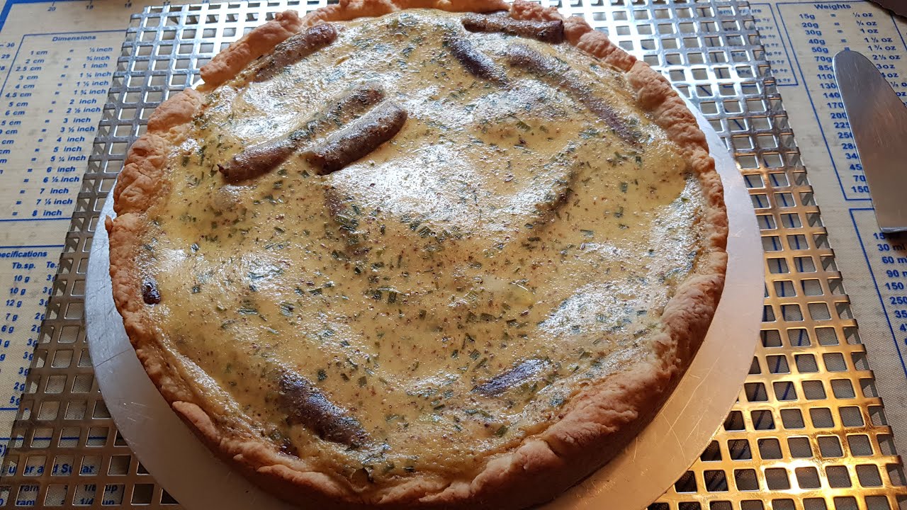 Gewickelte Bratwursttorte (VEMMiNA)