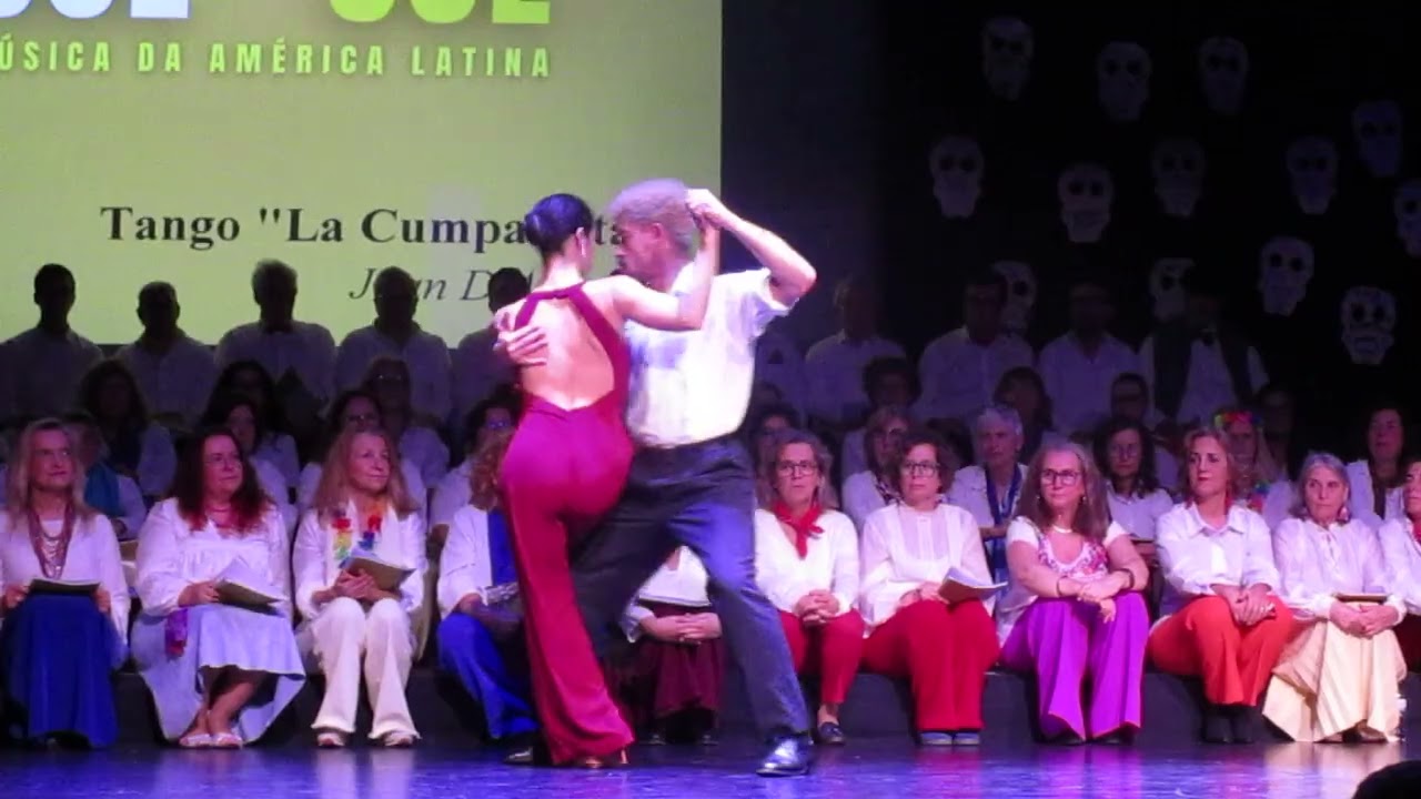 Tango: 