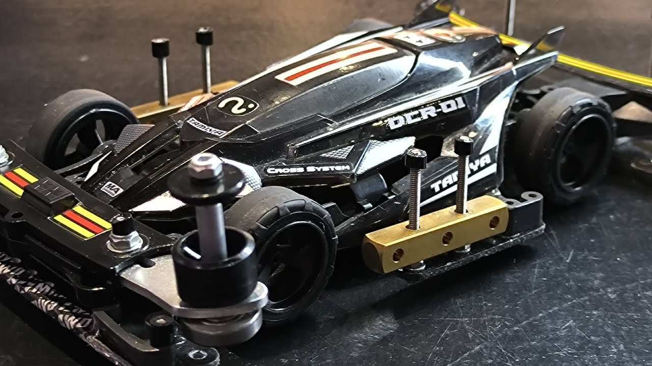 Tamiya Mini 4wd - Bmax set-up DCR-01 MA chassis Kamen Rider Black Theme 60fps.