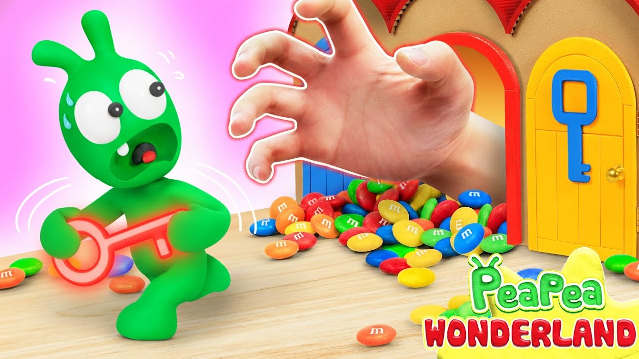 Pea Pea Finds the Magic Key in Colorful Doors  🍭🗝️ | Funny Cartoon for Kids