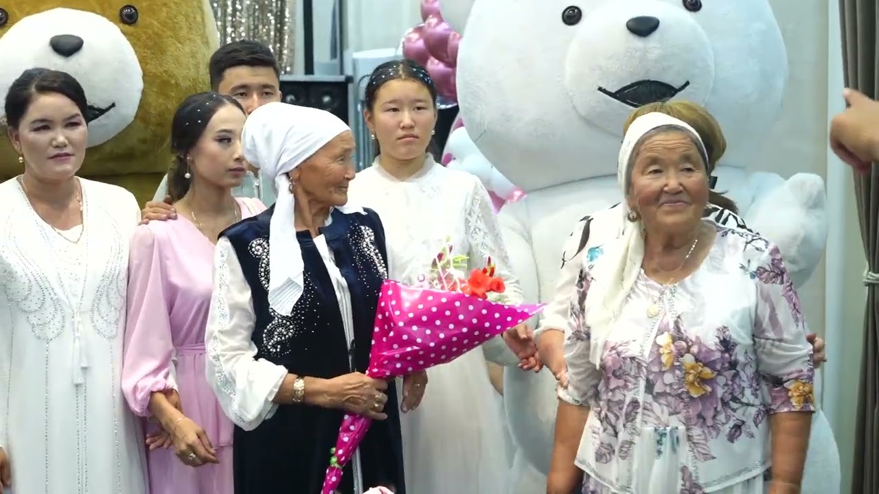 Айымкул апамыздын 70-жасы Медина тусау кесер