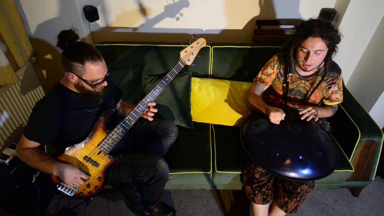 HANDPAN AND BASS GUITAR