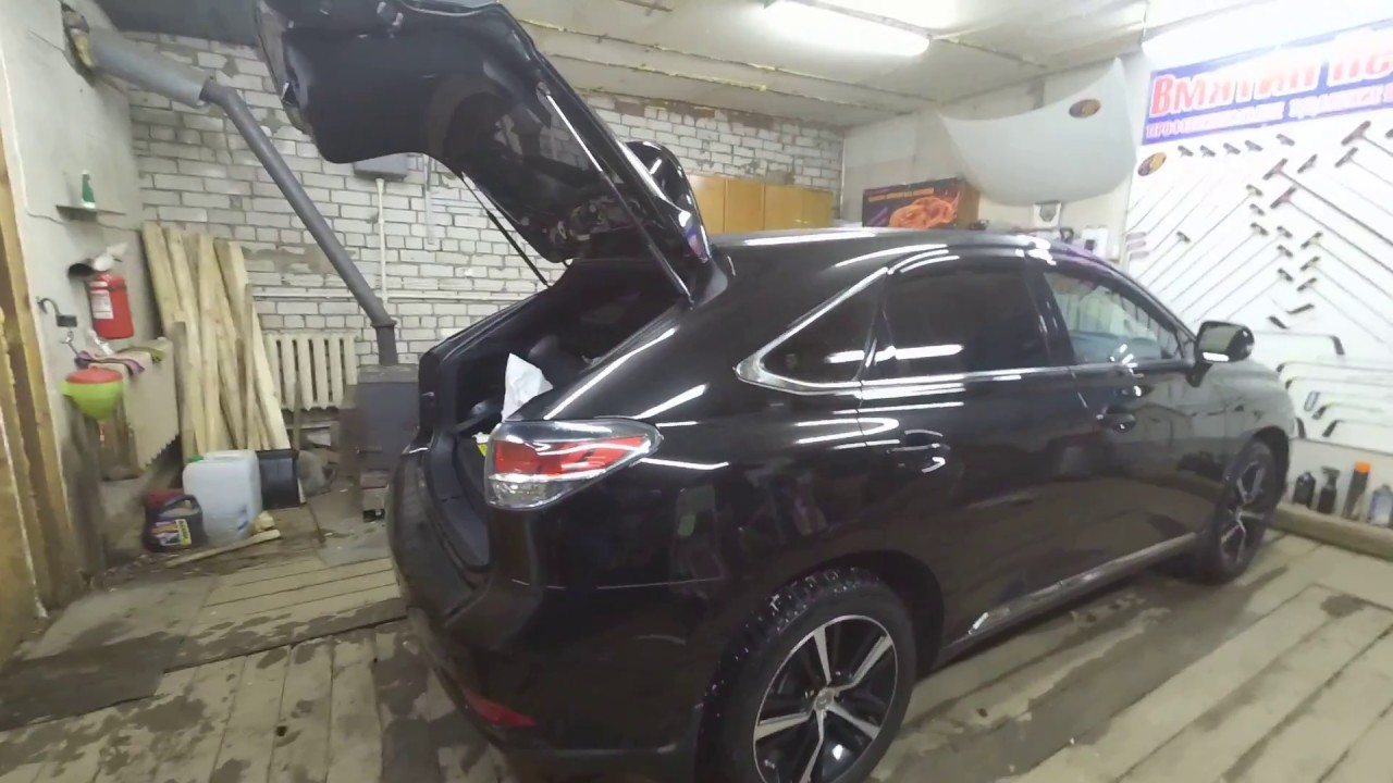 разборка задней двери  хлопушки Lexus RX 350