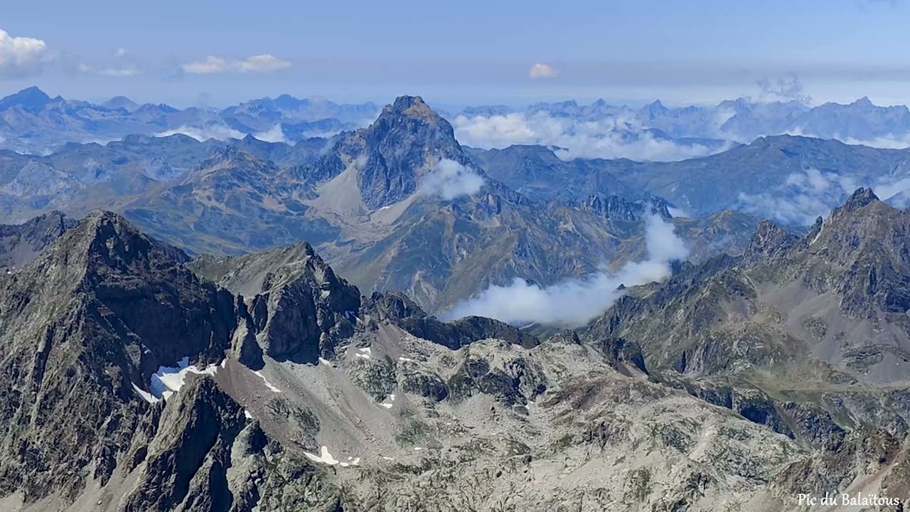 Pic du Balaïtous par le refuge de Larribet