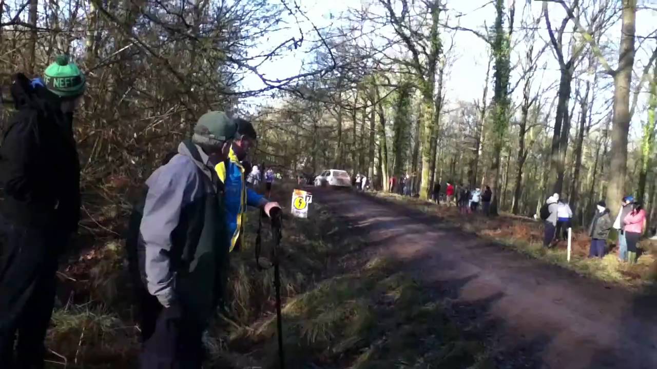 2011 Wyedean Vauxhall Nova crash