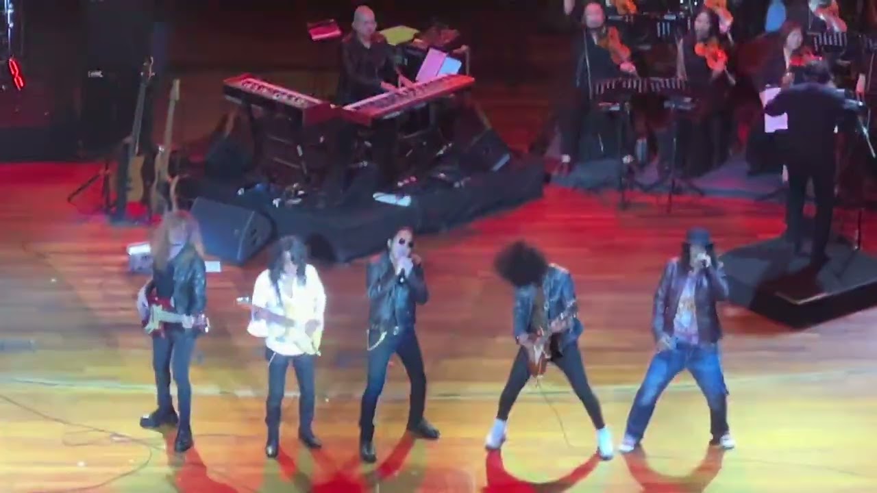 Lefthanded - Semangat Lamina (Konsert Lefthanded 40 Tahun  Rockestra) - 3 Jun 2023