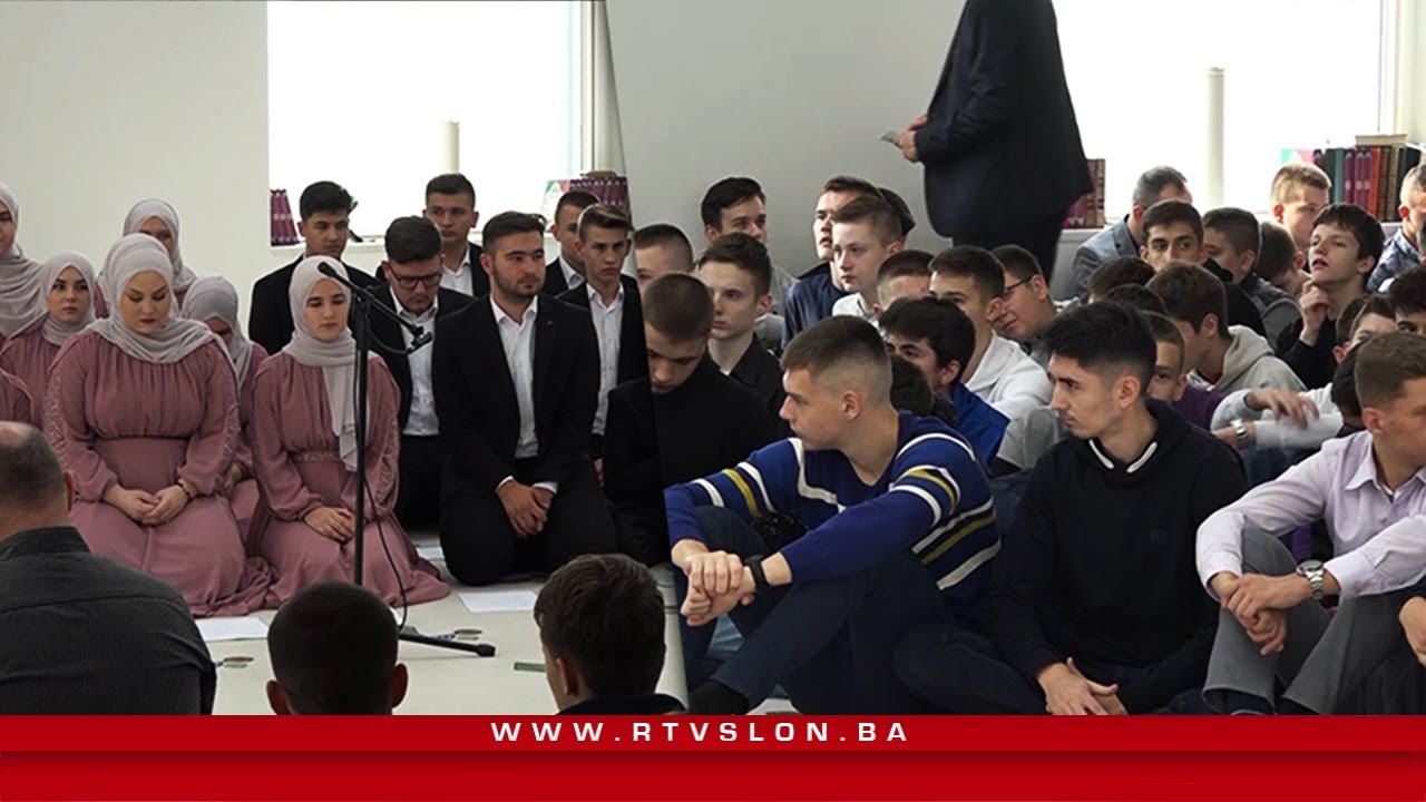 U Behram-begovoj medresi održana manifestacija obilježavanja rođenja Poslanika a.s. - 13.10.2022.