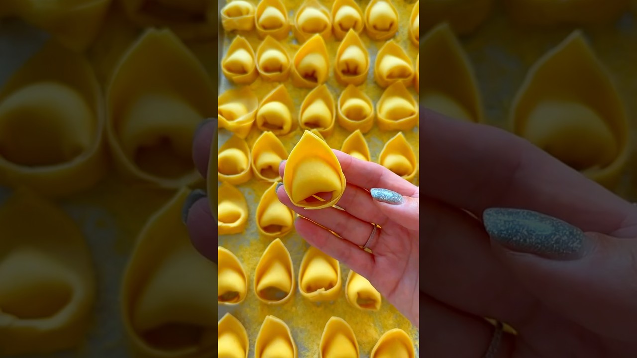 Cheesy Tortellini let&rsquo;s hand shape #freshpasta #handmade #homemade #tortellini #recipe