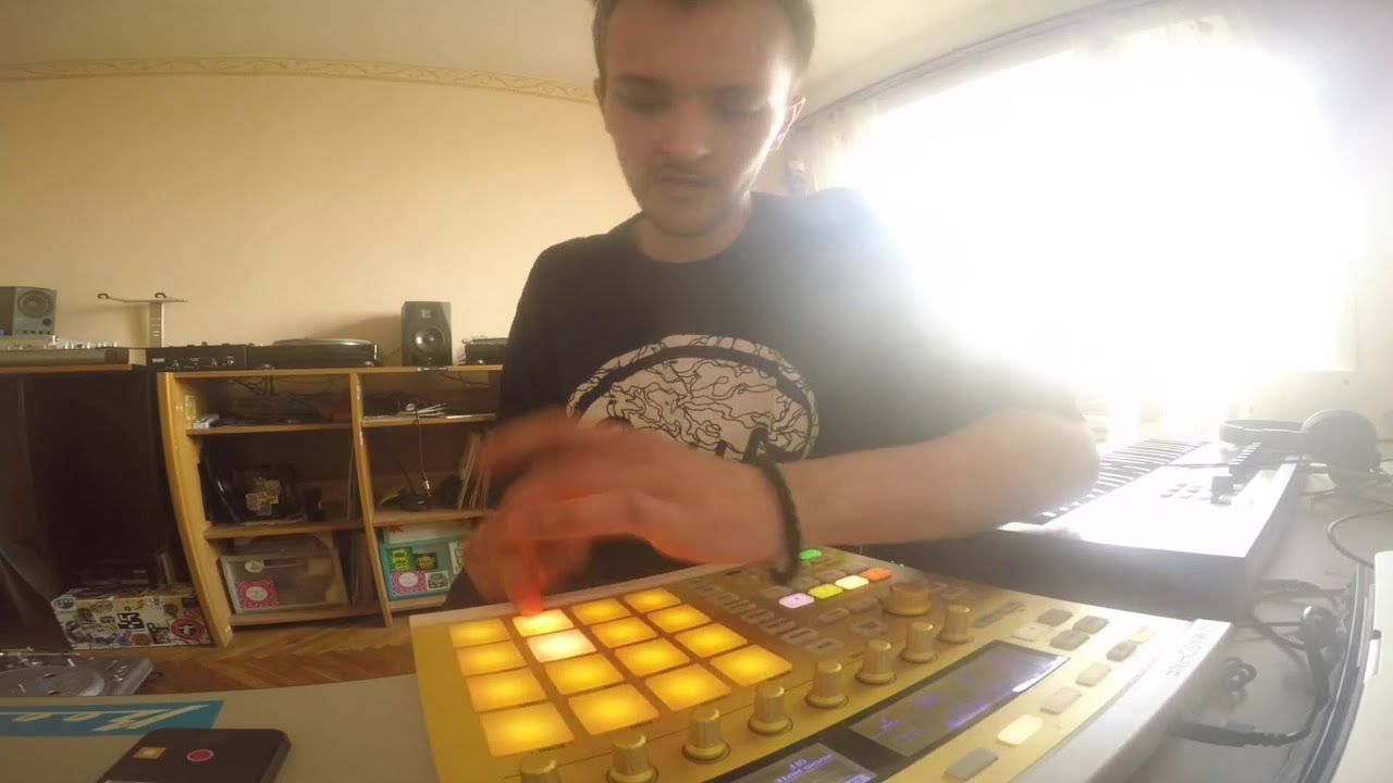 CHINMASCHINE - ADDICTED TO PADS