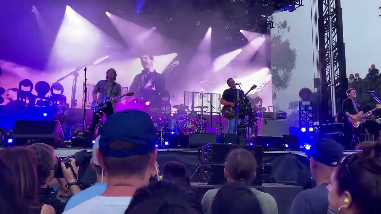 Kings of Leon @ Ohana 2025 : Supersoaker