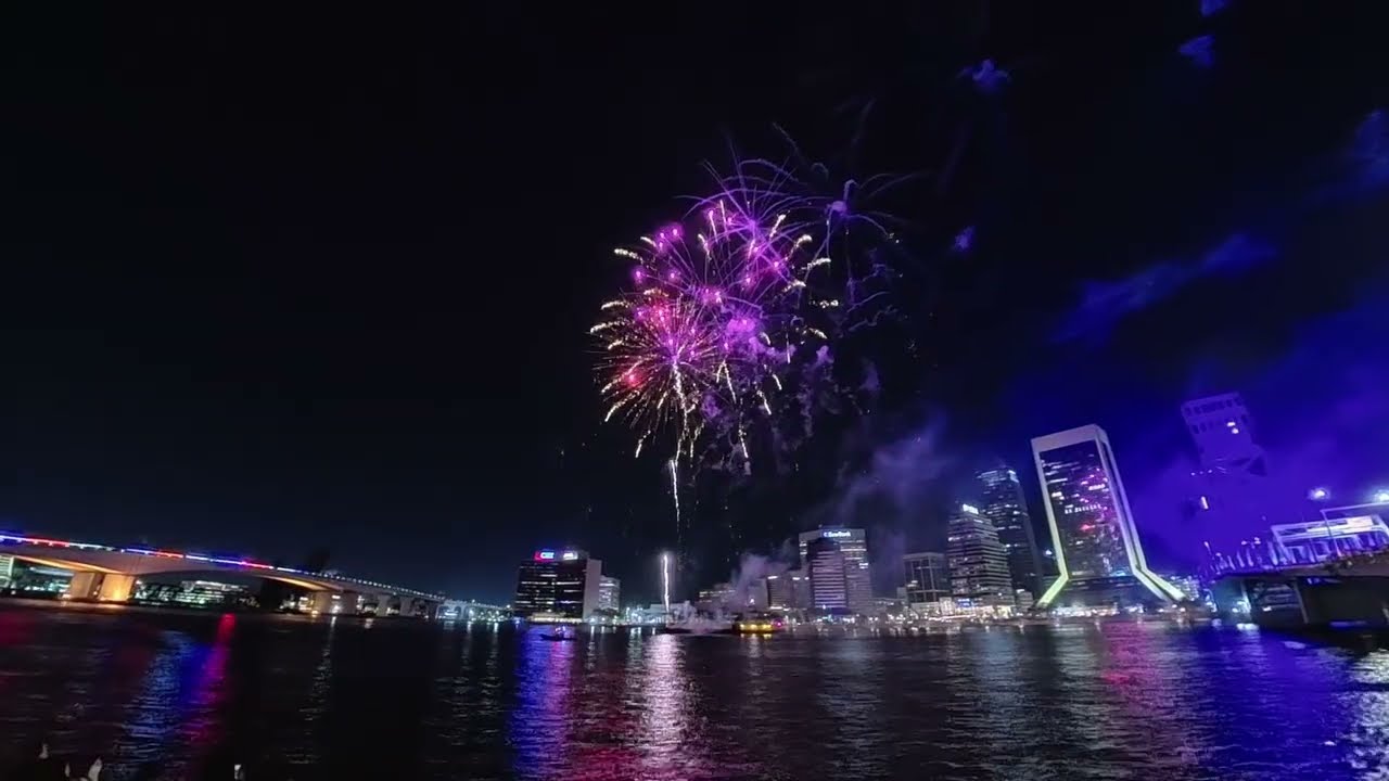 Firework show  -Jacksonville,FL  (New Year 2026)