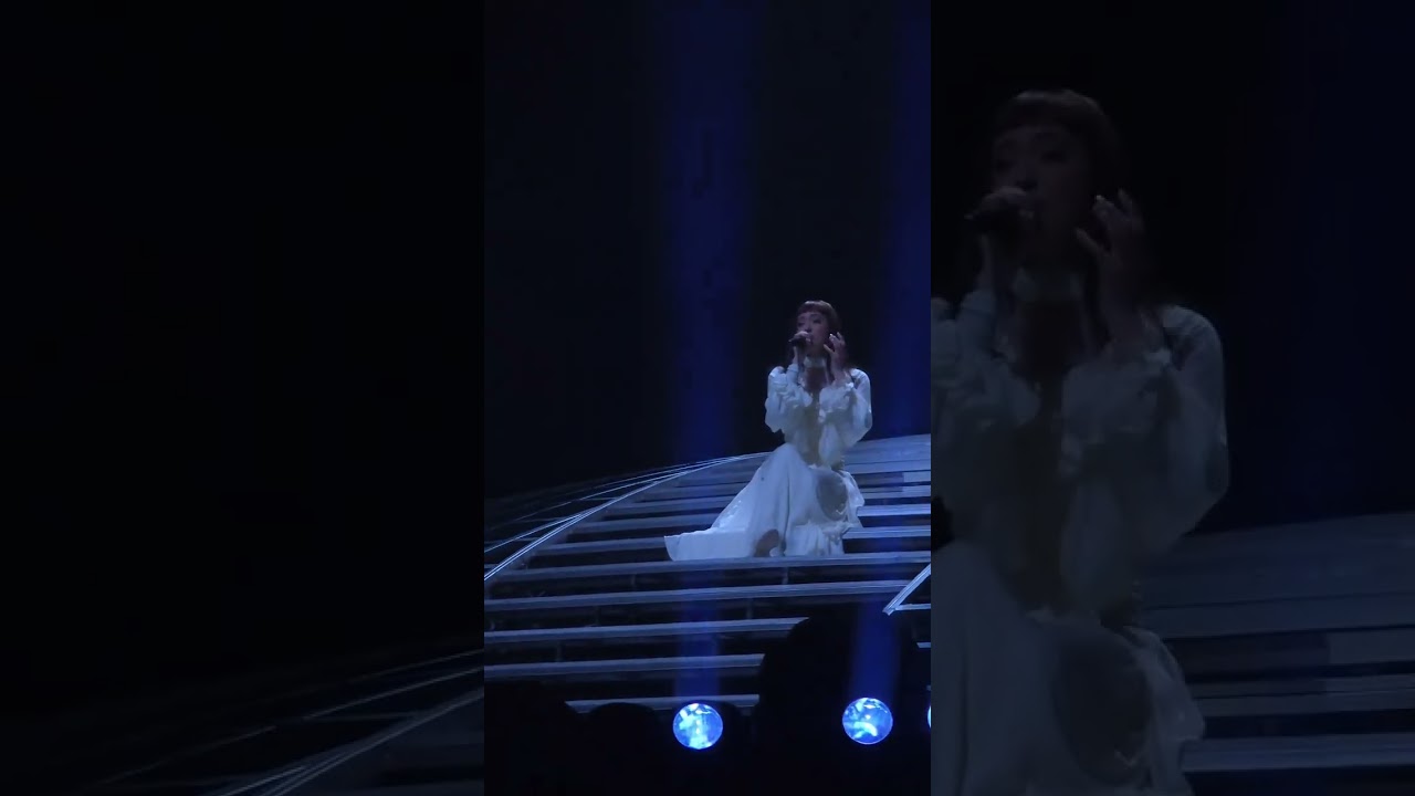 Faouzia Porcelain focus China tour #faouzia