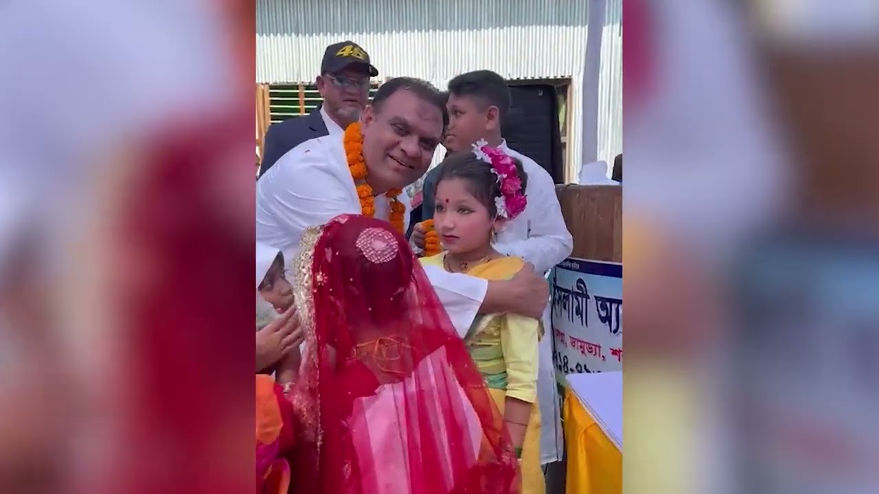 এ সামাদ ইসলামিয়া একাডেমীর পুরস্কার বিতরণী অনুষ্ঠানে বক্তব্য রাখছেন মিয়া নুরুদ্দিন অপু